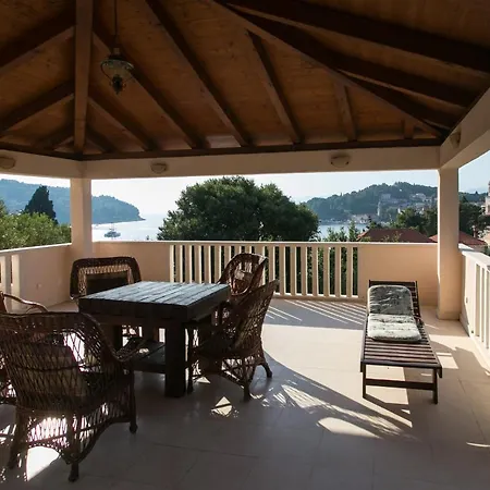 Miljan Popovic Apartment Cavtat